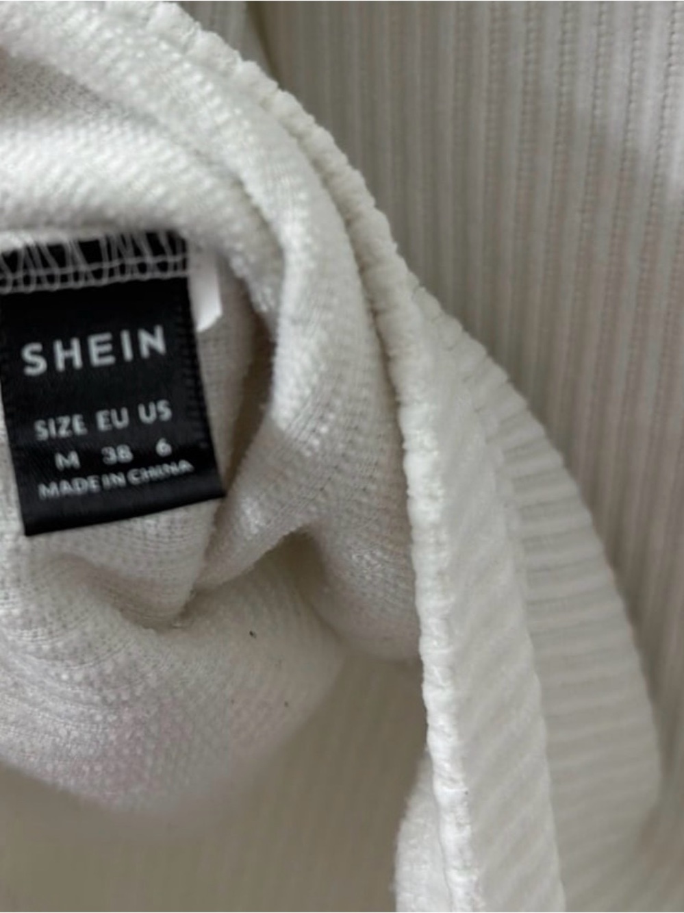 Men’s Sweater from SHEIN (size M) - Picture 2 of 2
